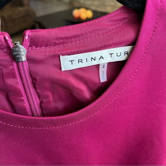 Trina Turk Dress Women's Size 2 Magenta Short Sleeve Wedding Guest Sheath Career - Picture 6 of 6